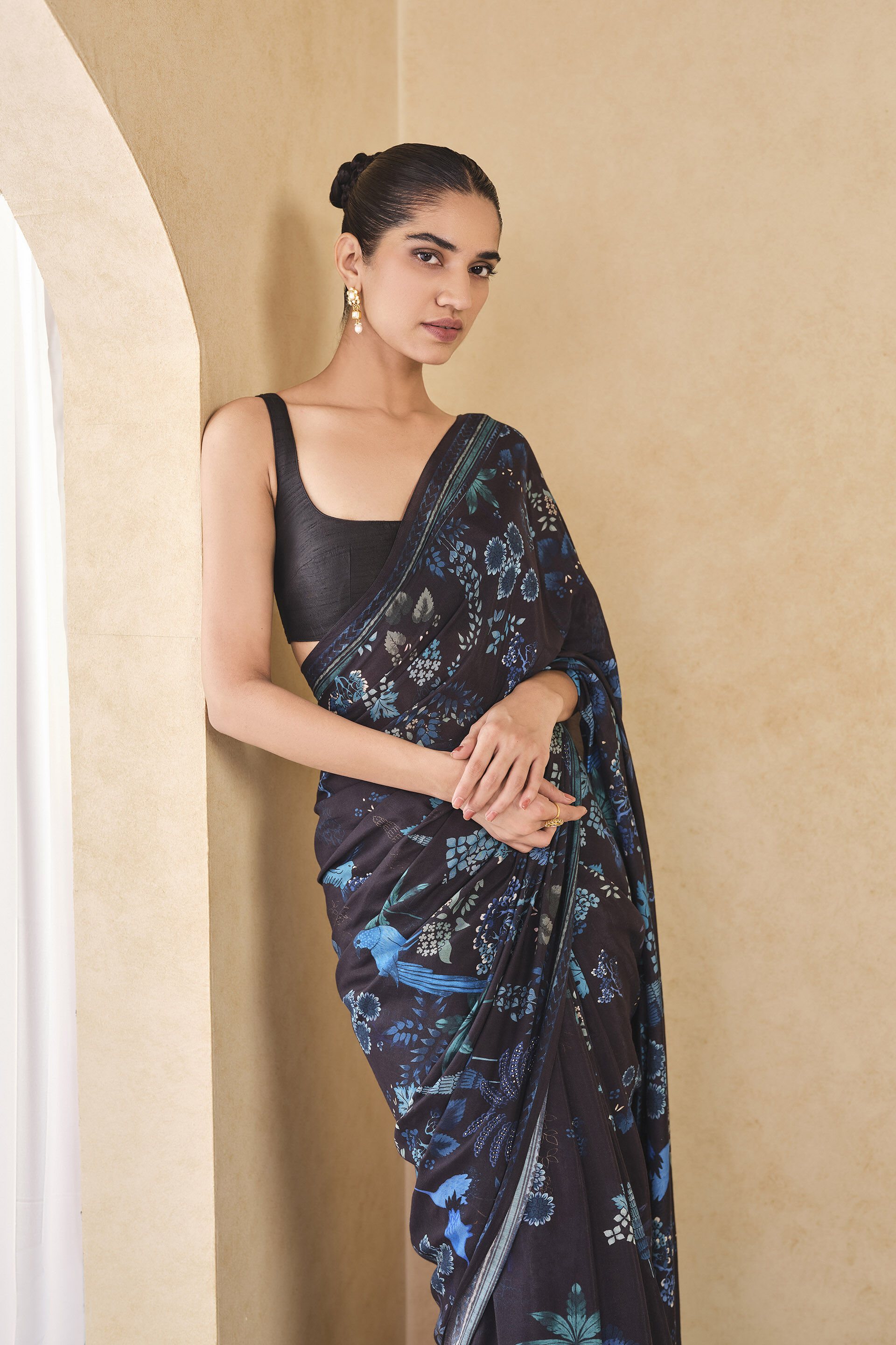 Avis Printed Saree - Black, Black, image 4